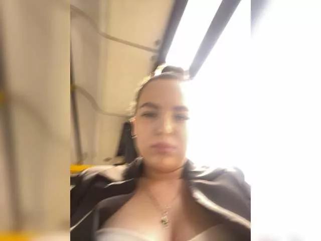 -Alexa-18- on BongaCams 