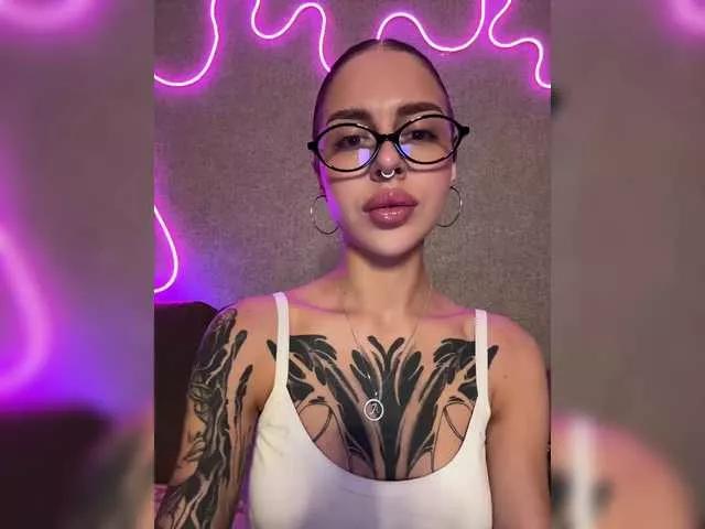 -Aperol- on BongaCams