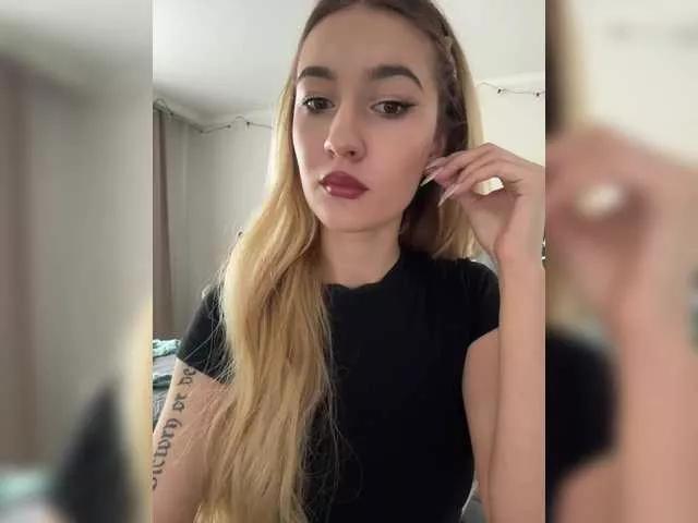 -Lana-Chester- on BongaCams 