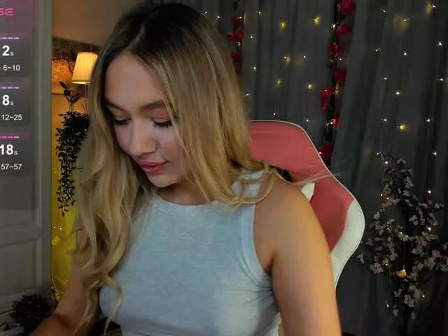 -Lanvin- on BongaCams 