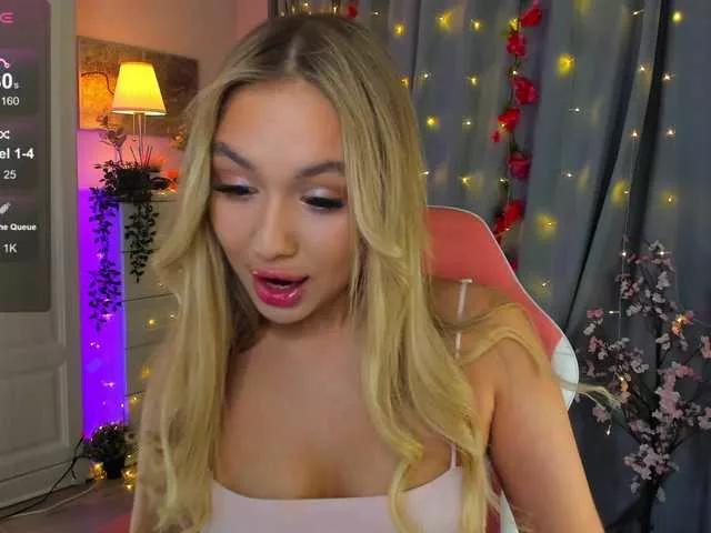 -Lanvin- on BongaCams 
