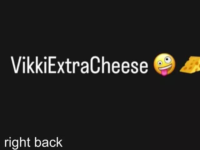 -VikkiL0vesCheese- on BongaCams 