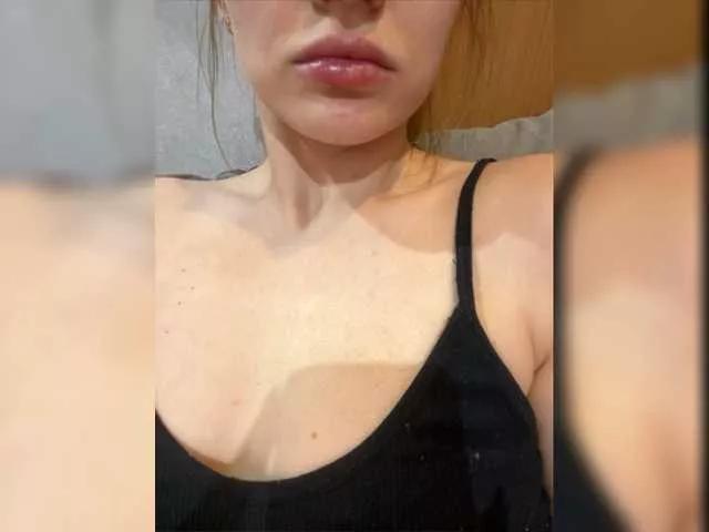 11ADRENALINE11 on BongaCams 