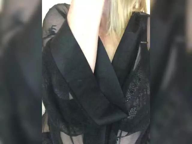 Offline 1Darina on BongaCams