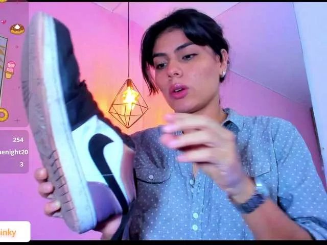 Offline abbiekinky on BongaCams