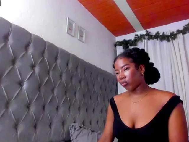 Afro-goddess on BongaCams 