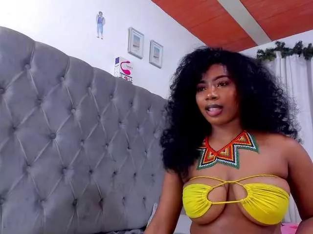 Afro-goddess on BongaCams 