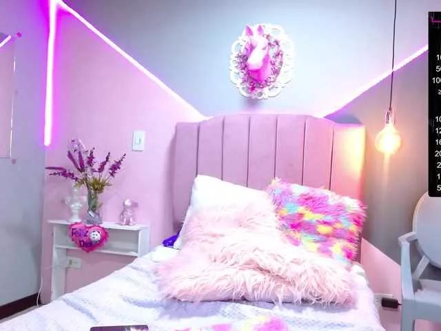 Agathahotx on BongaCams 