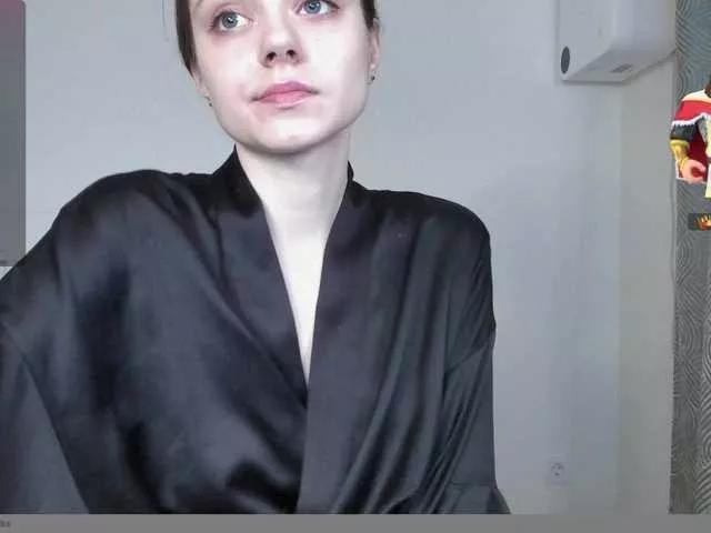 Offline agnes-lunee on BongaCams