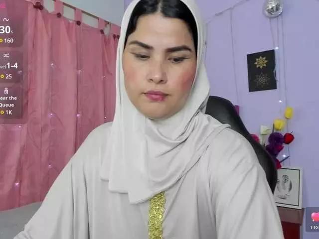 AishaAmin on BongaCams 