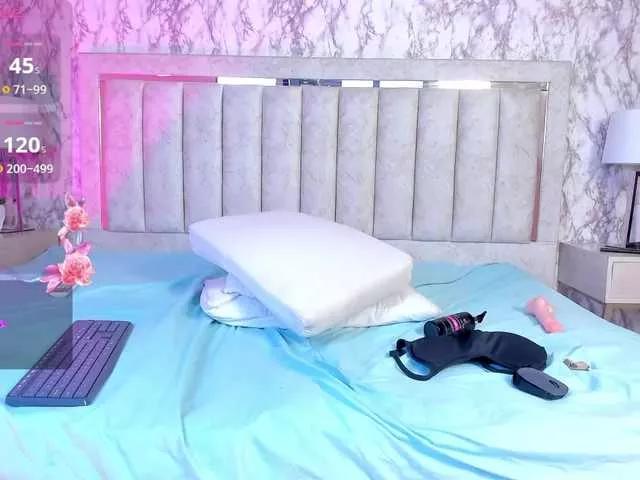 AlaiaMoretti on BongaCams