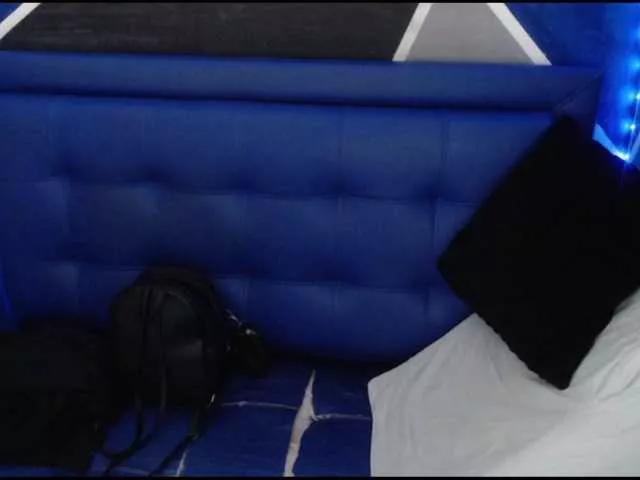 Cute Alanaa-sweety2 wants you to fuck her body now Alanaa-sweety2 from BongaCams