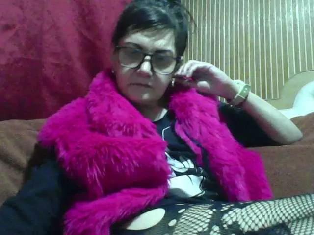 AlanaXDream on BongaCams 