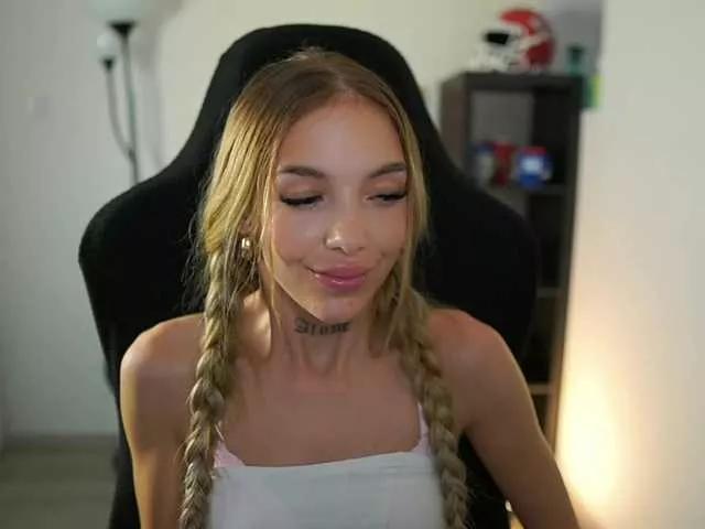 alexxisky on BongaCams