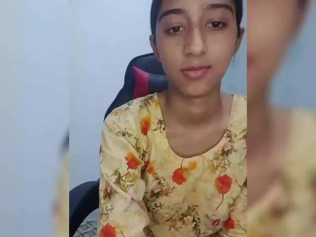 Freechat AlinaPopy on BongaCams