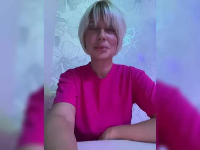 Freechat AlisaBlackFox on BongaCams