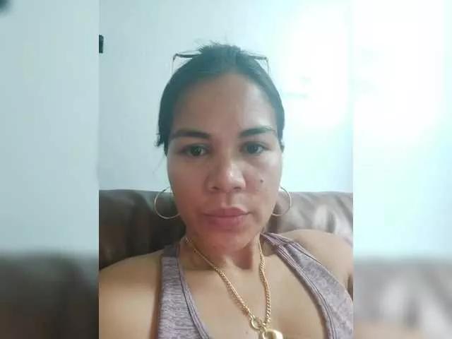 alissache on BongaCams 
