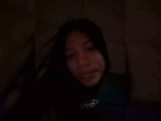 Offline Alissarhys on BongaCams