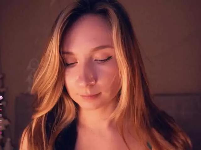 alyyyson on BongaCams 