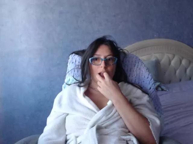 Offline AmandaFresh24 on BongaCams