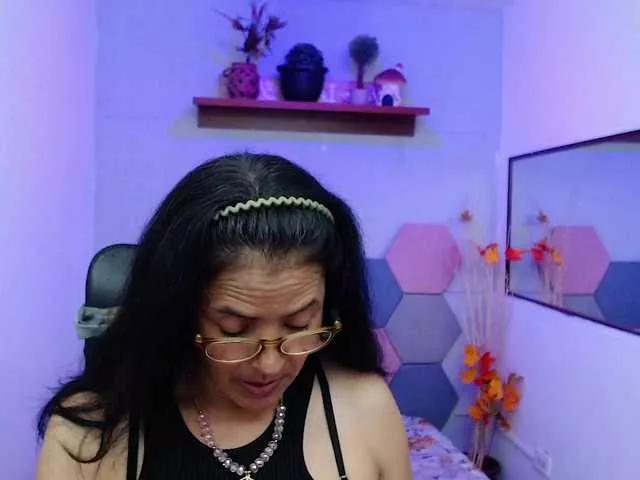 AmandaPeet on BongaCams