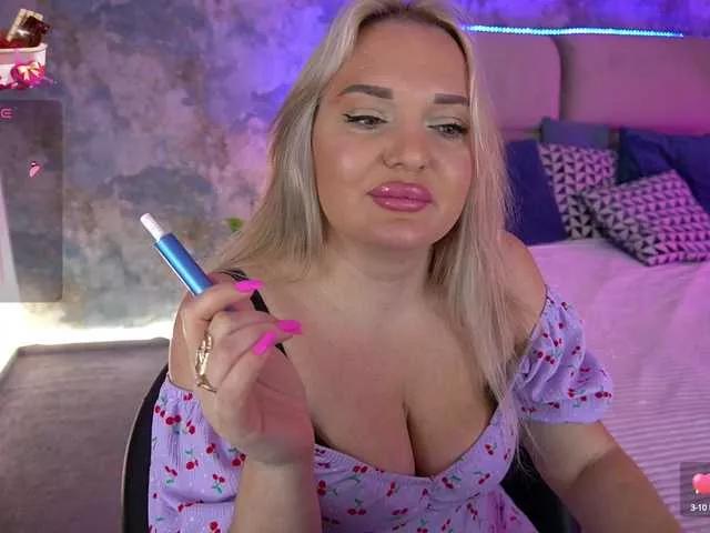 Offline AmelyLoveme on BongaCams