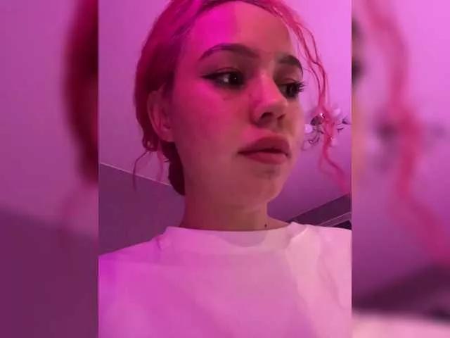 AmyGlad on BongaCams