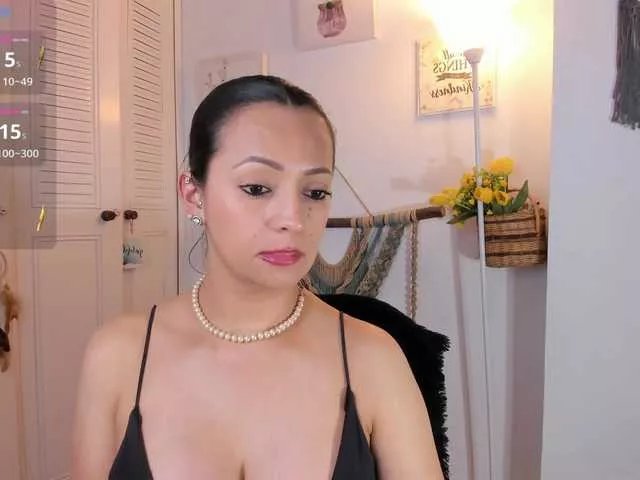 Offline anaruiz on BongaCams