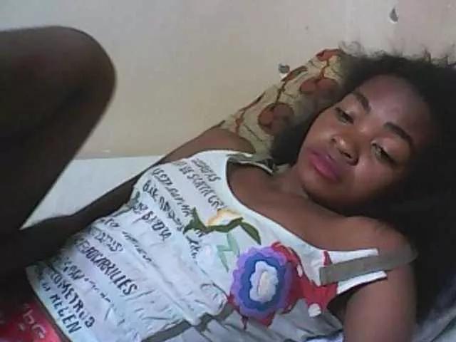 Angelinah75 on BongaCams 