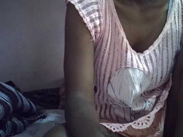 Angelinah75 on BongaCams 
