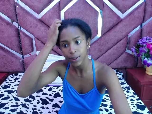 AngeyaPetite on BongaCams 