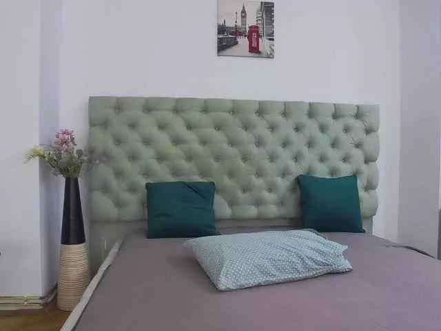 AnneBlueeyes on BongaCams 