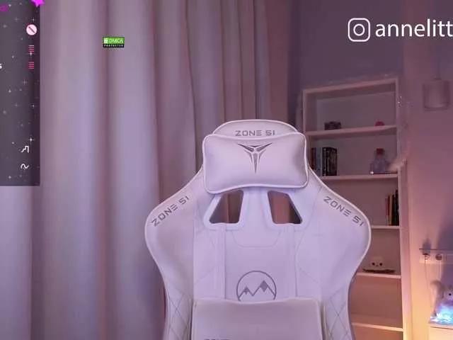 Freechat Annelitt on BongaCams