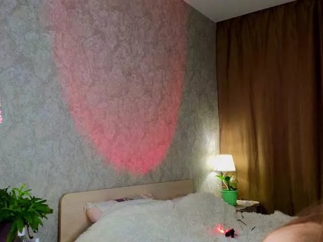 AnnyiBlue on BongaCams 