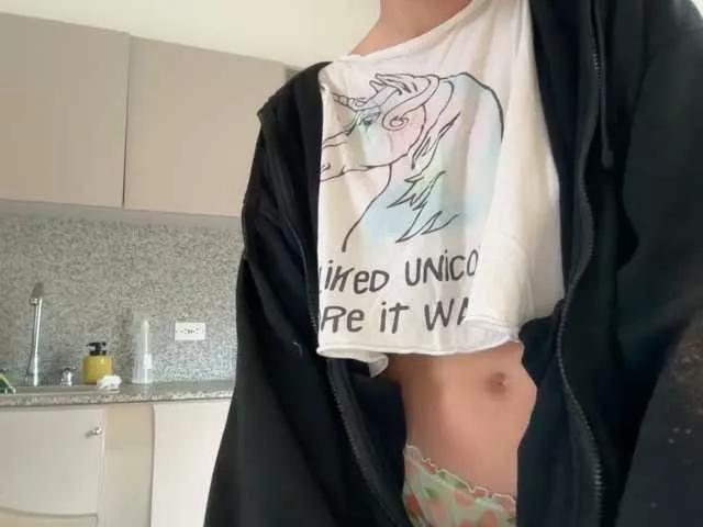 AntoniaDilune on BongaCams 