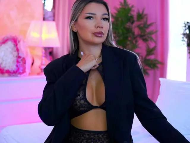 Offline ArtTeasee on BongaCams