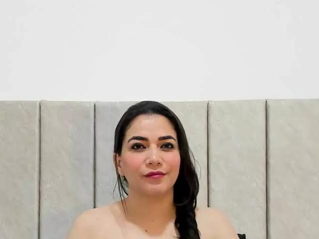 BabeLeidy on BongaCams