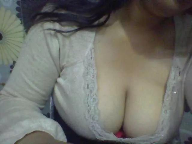 Offline babyhornyx on BongaCams