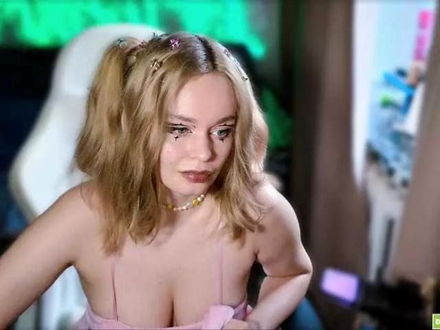 Offline BadGirl2609 on BongaCams