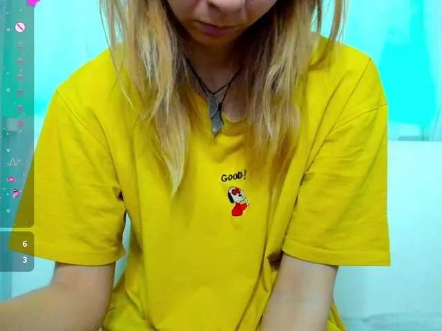 Offline Beellami on BongaCams