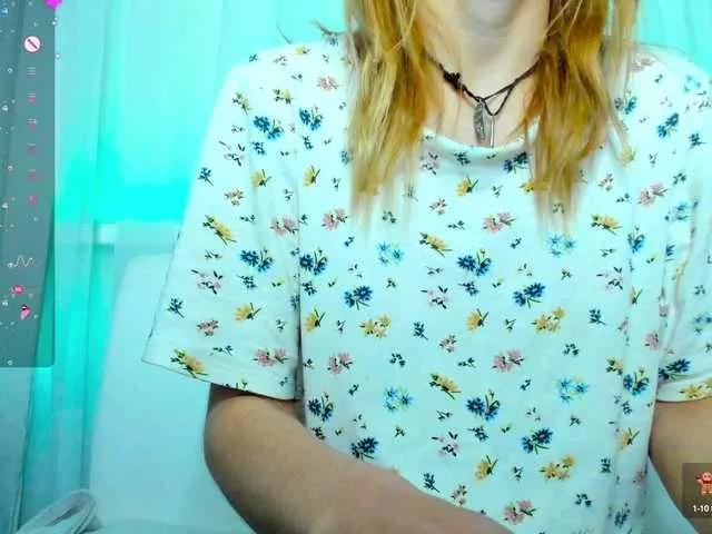 Offline Beellami on BongaCams