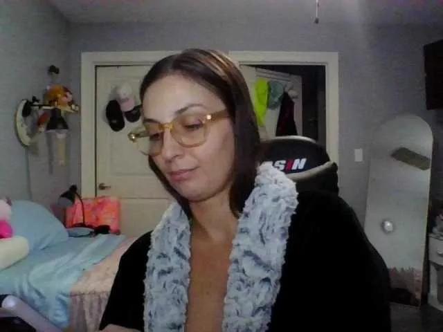 Offline BellaBloom on BongaCams