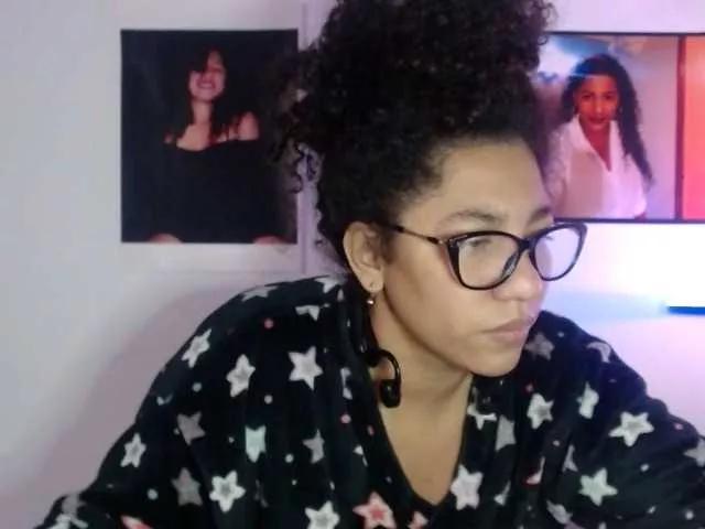 Bellacrespa on BongaCams