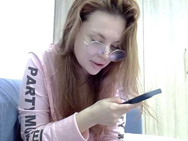 BellaGreymodel on BongaCams 