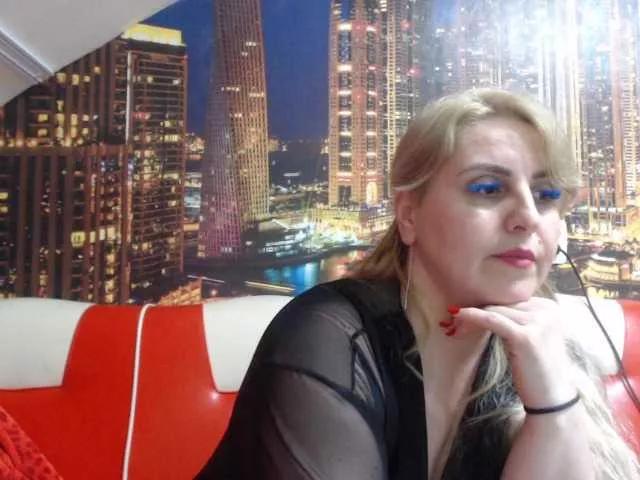 bellamaia on BongaCams 