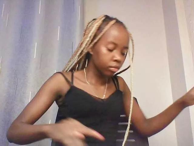 bigbaby004 on BongaCams 
