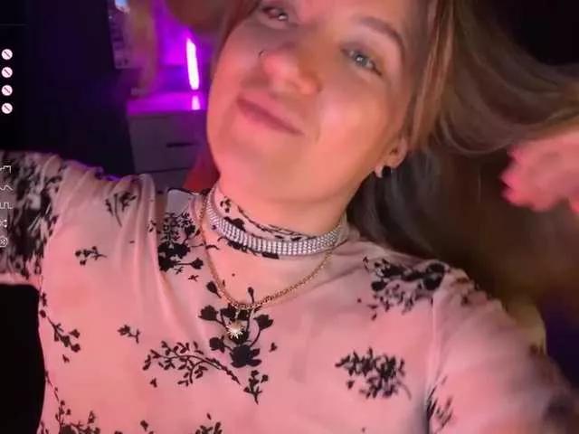BloomBambi on BongaCams 