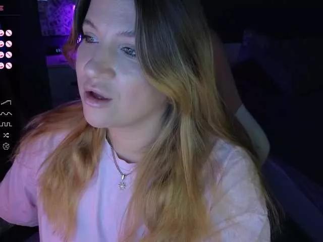 BloomBambi on BongaCams 