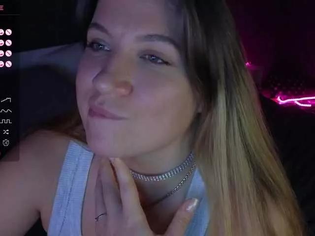 BloomBambi on BongaCams 