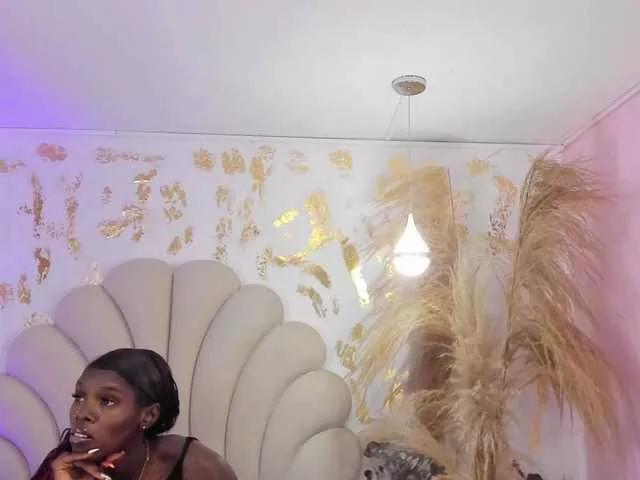 bonieklent on BongaCams 